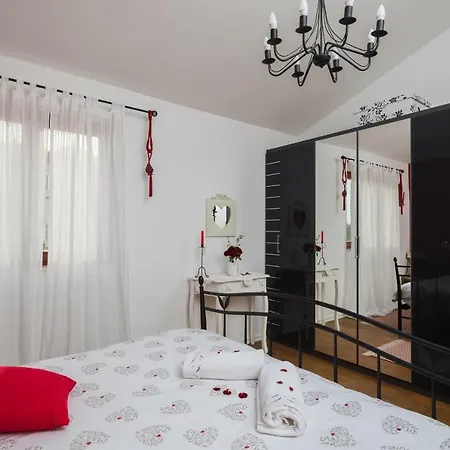 Villa Sunshine Rogoznica (Sibenik-Knin)