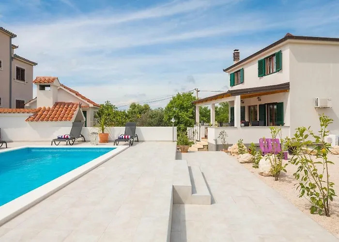 Sunshine * Rogoznica (Sibenik-Knin)