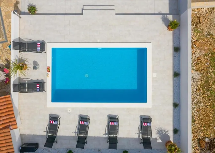 Sunshine * Rogoznica (Sibenik-Knin)